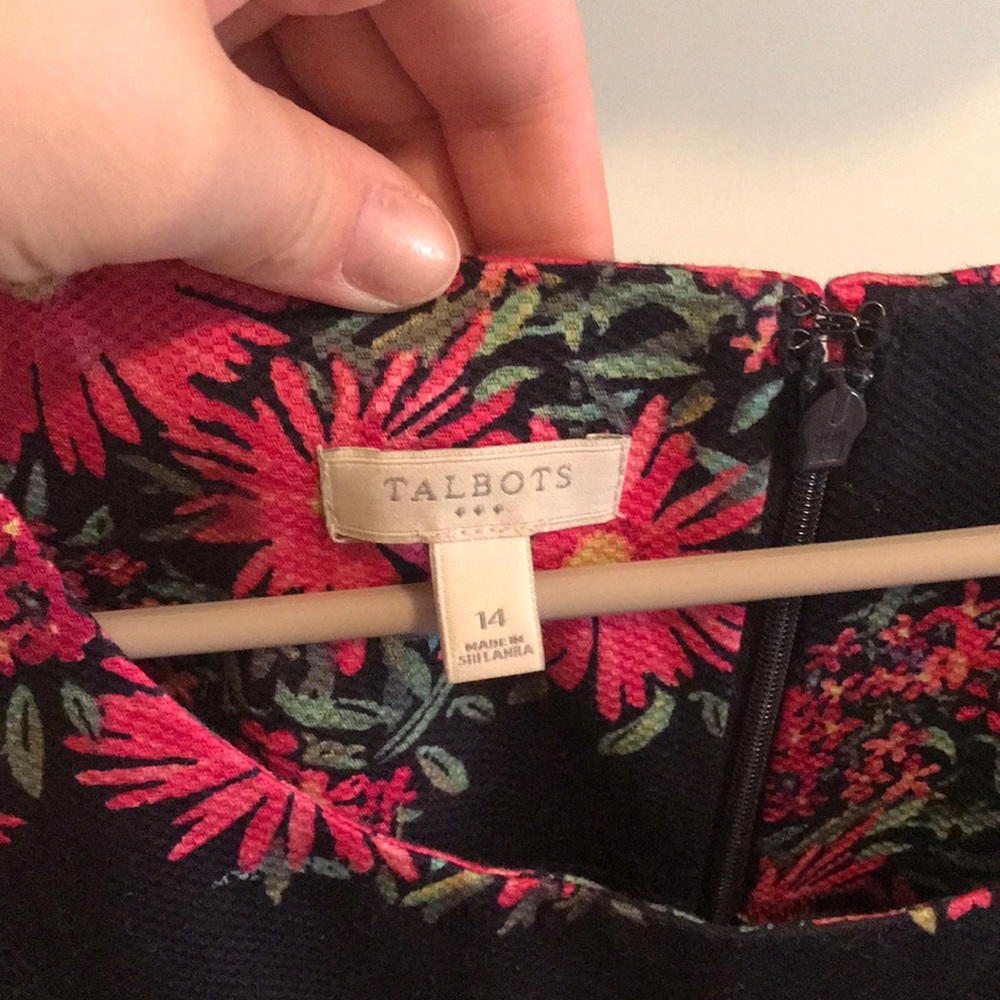 Talbots NWT - Picture 2 of 2